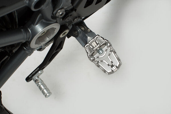 FOOTREST SW MOTECH EVO 36 POSITION SETTINGS (FRONT, BACK, DOWN, ANGLE) BMW F750GS, F850GS, 17-ON