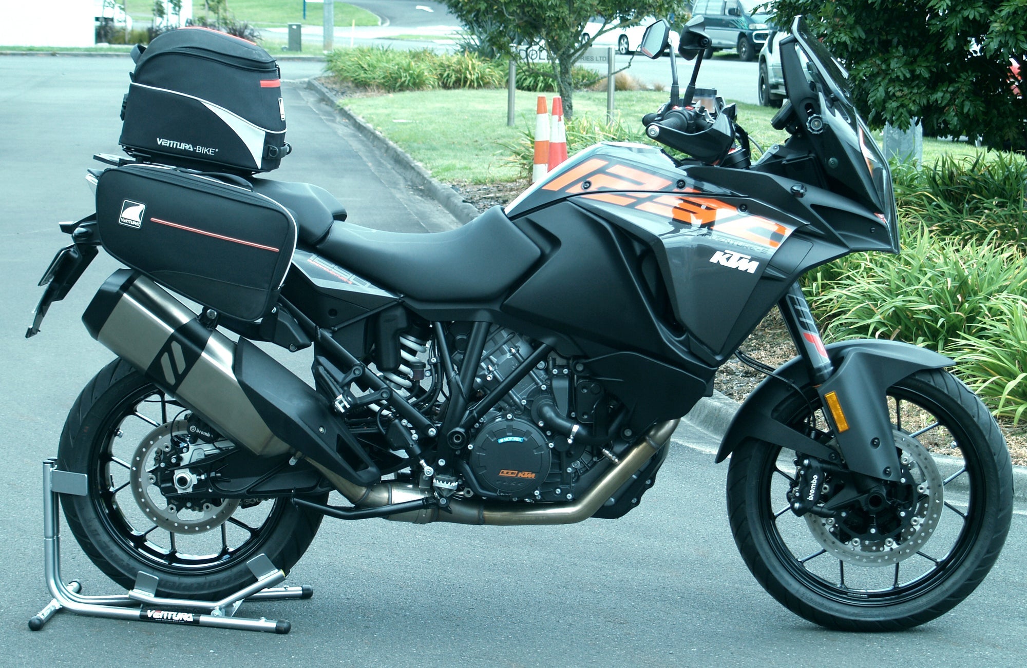 KTM 1090 Adventure S (17-18)