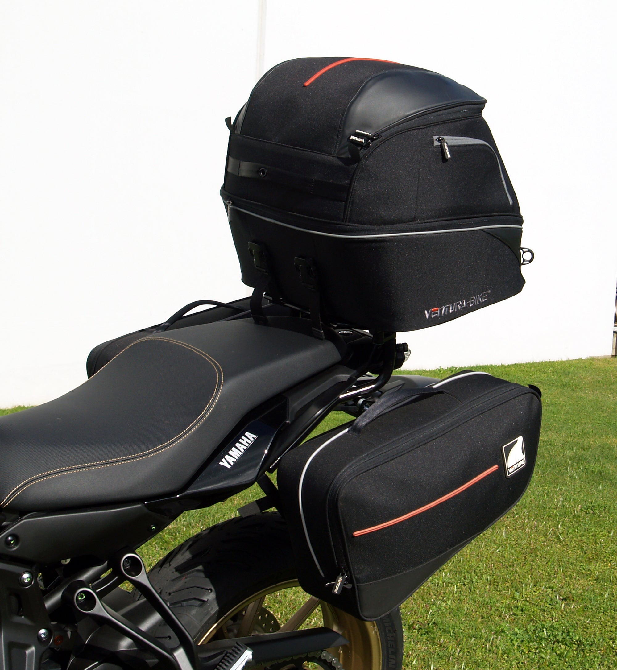 Yamaha Tracer 7 (23 - >)