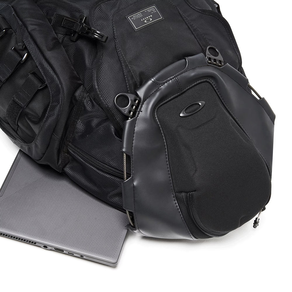 OAKLEY - Kitchen Sink Backpack - Tiger Camo Green