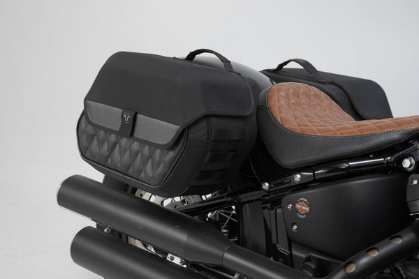 LEGEND GEAR SIDE BAG SYSTEM LH2/LH1 SW MOTECH 25.5/19.5L SOFT TAIL STRBOB (17-) STANDARD (20-)
