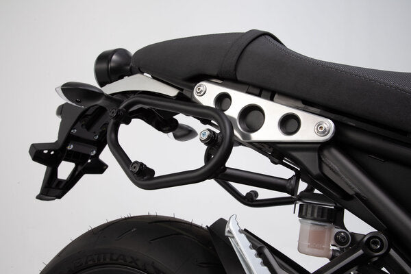 SIDE CARRIER SW MOTECH SLC FOR SYS LEGEND OR URBAN BAGS .XSR900 15-19 XSR900 ABARTH 17-19 LEFT SIDE