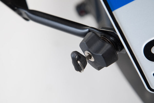 ANTI-THEFT PROTECTION FOR SW MOTECH PRO SIDE CARRIER. QUICK-LOCK FUNCTION. 2 MATCHING LOCKS, 2 KEYS.