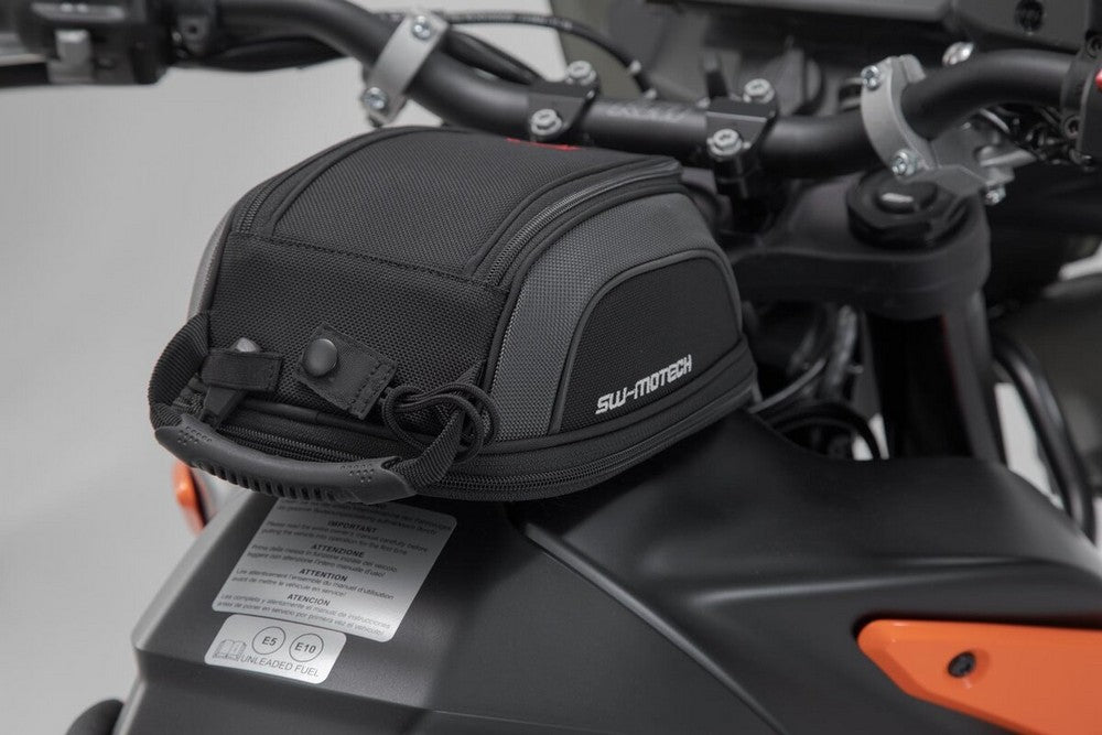 TANK RING SW MOTECH EVO QUICKLOCK KTM 990 SD/390,790 Adv FOR EVO TANK BAGS