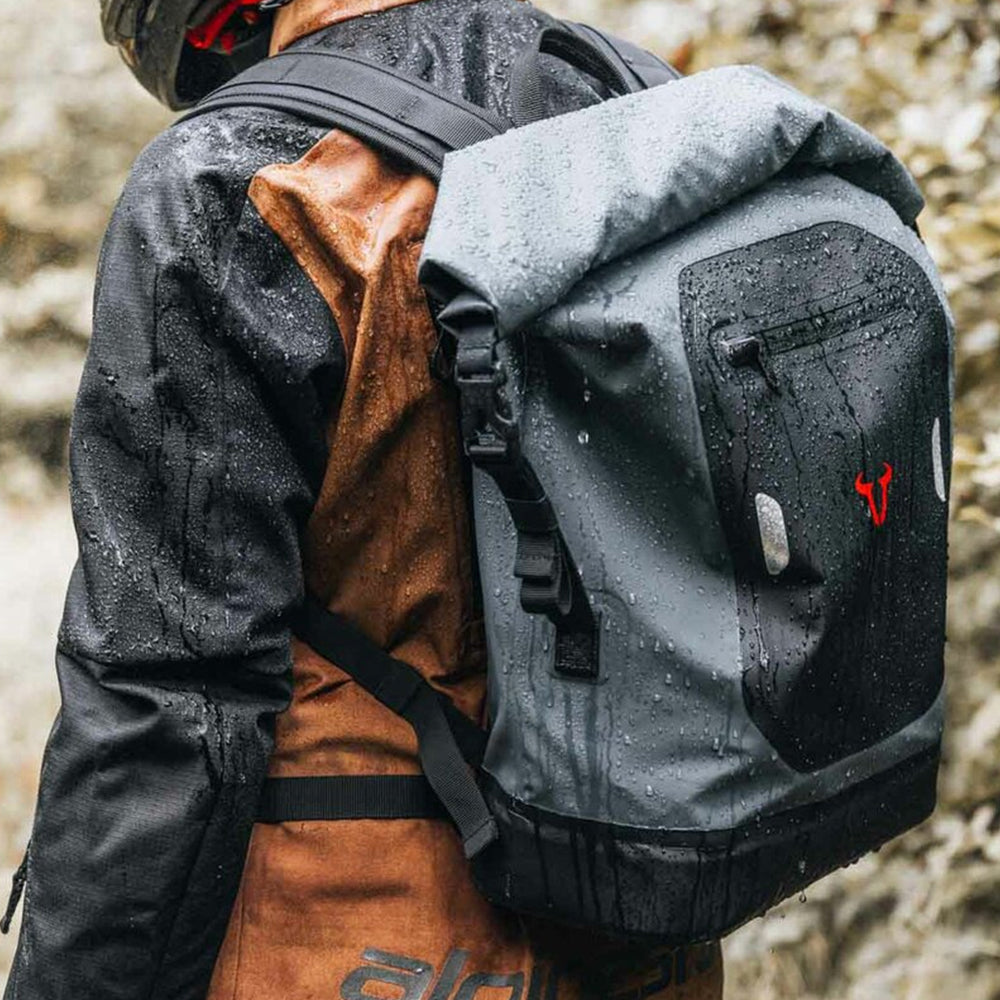 BACKPACK SW MOTECH DAILY WATERPROOF 22L BLACK