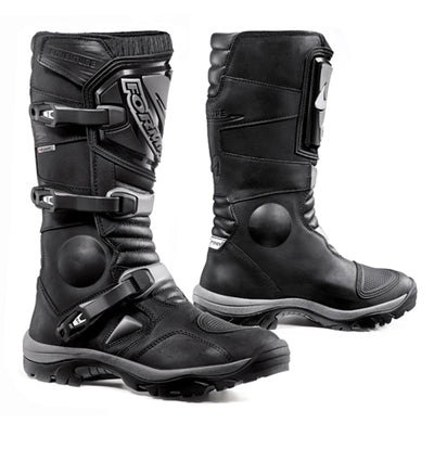 Forma Adventure boot in brown full leather