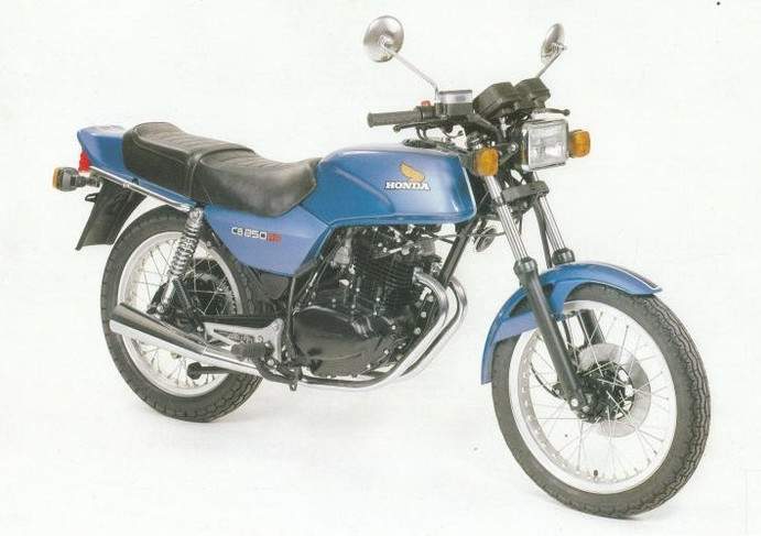 Honda CB 250 RS